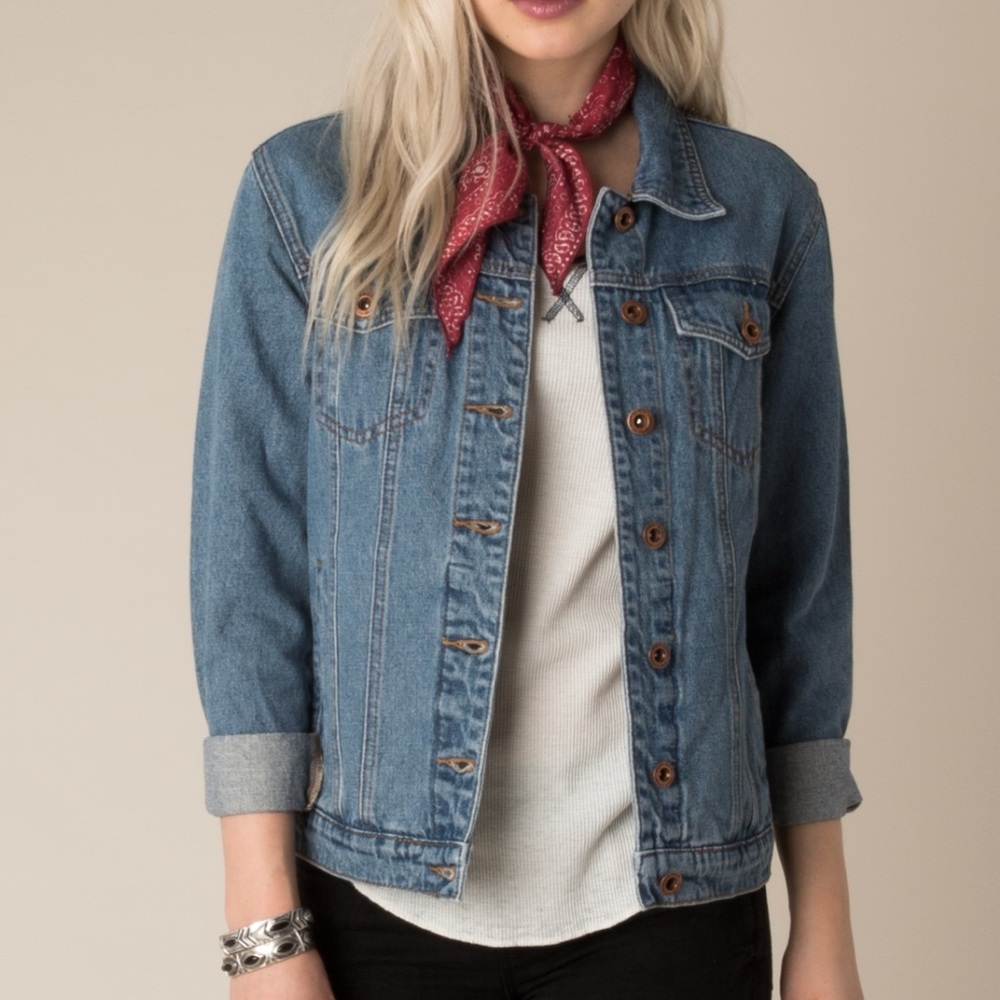 NWT White Crow Embrace Jean Jacket Size Medium.